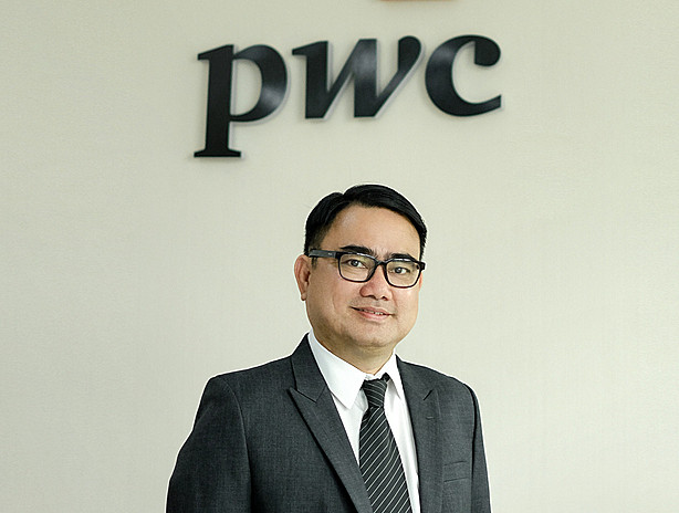 Ông Mai Viết Hùng Trân, Lãnh đạo bộ phận kiểm toán của PwC Việt Nam sẽ giữ chức Tổng giám đốc của công ty này thay thế bà Đinh Thị Quỳnh Vân kể từ ngày 1/7.