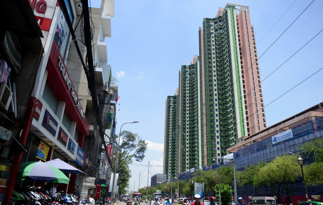 Thuận Kiều Plaza được Công ty CP đầu tư An Đông - thành viên của Vạn Thịnh Phát mua lại vào năm 2015.