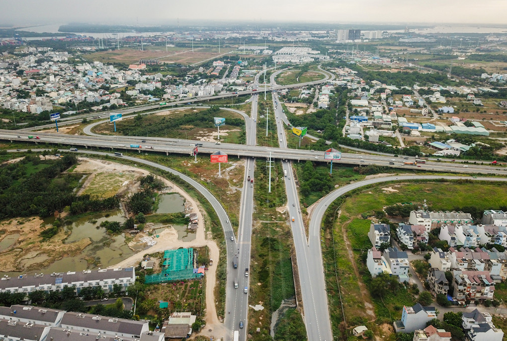 Đường Vành đai 2, đoạn kết nối từ nút giao Mỹ Thủy (quận 2) qua quận 9, đã hoàn thành.