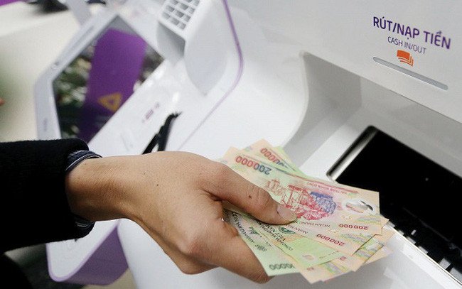 Cuối quý 3/2021, tổng tiền gửi của khách hàng tại các TCTD đạt hơn 10,55 triệu tỷ đồng, tăng hơn 530 nghìn tỷ so với đầu năm.