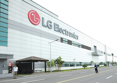 LG hiện cung cấp dịch vụ cho thuê sản phẩm thiết bị gia dụng bao gồm máy lọc nước, máy rửa bát, máy sấy, máy lọc không khí và ghế massage.