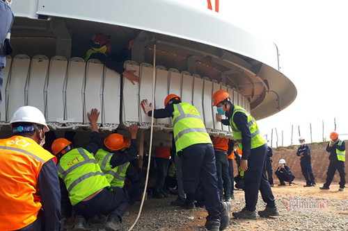 Nhiều dự án điện gió đứng trước nguy cơ không được hoàn thuế GTGT. Ảnh: Lương Bằng