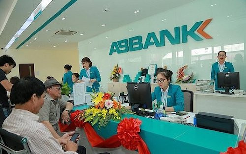 Tính đến hết ngày 31/12/2021, tổng tài sản của ABBank đạt 121.620 tỷ đồng, tăng 5% so với cuối 2020