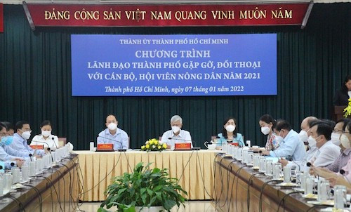 Lãnh đạo TPHCM đối thoại với các hội viên Hội Nông dân các quận huyện