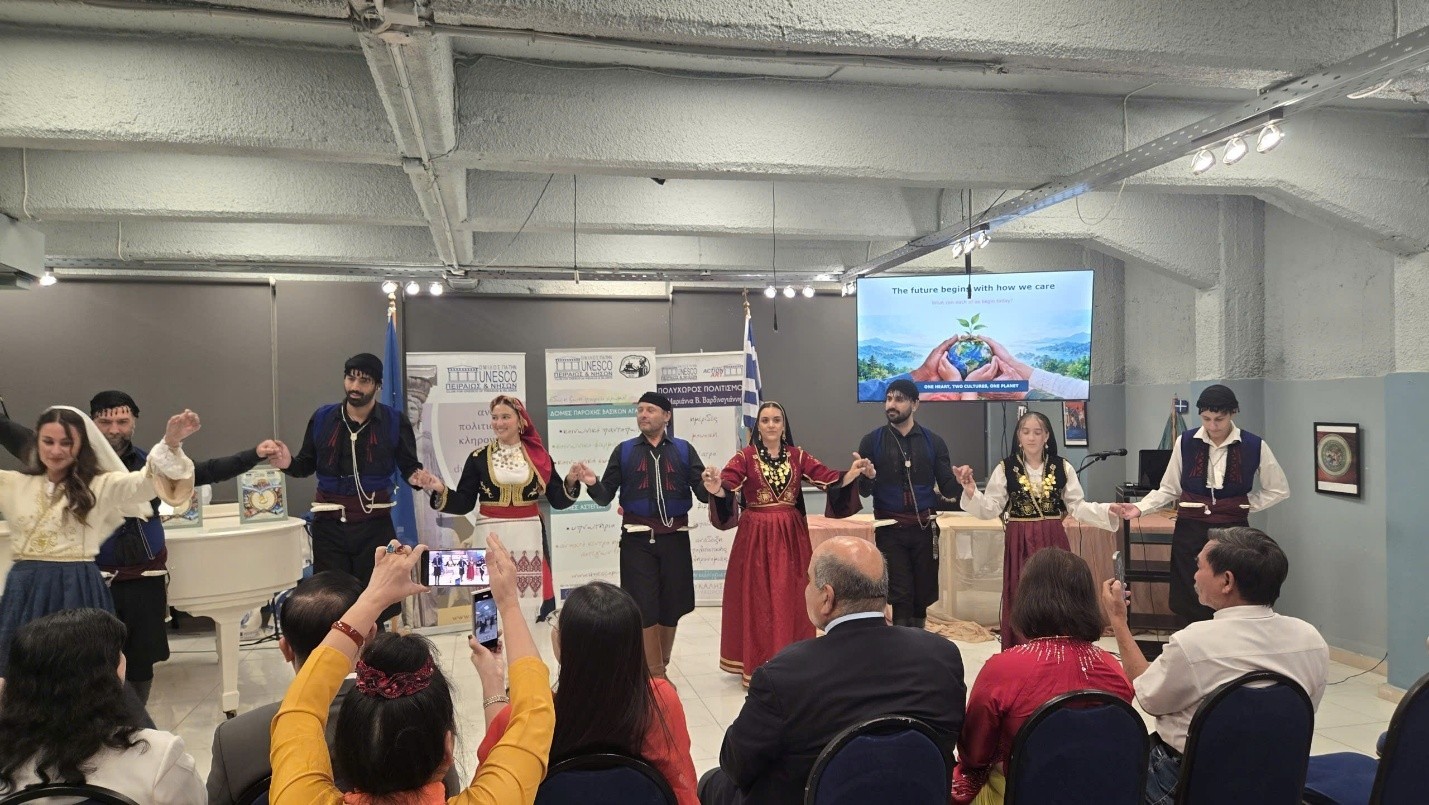 nab-2-1790298732.jpg