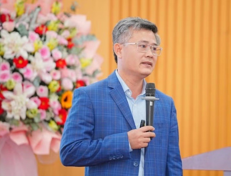 do-thien-anh-tuan-1792719124.jpg