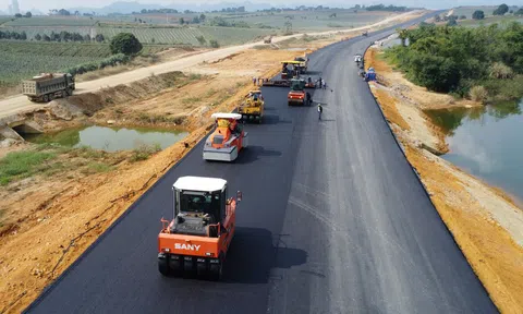 Bộ Giao thông Vận tải: Khởi công 6 dự án đường bộ cao tốc với quy mô lớn trong năm 2025