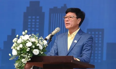 Địa ốc Hoàng Quân (HQC) của chủ tịch Trương Anh Tuấn đóng cửa 5 chi nhánh