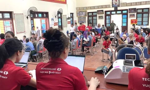 Khi ngân hàng tư nhân dẫn đầu Việt Nam tạo trải nghiệm khác biệt cho người dân nhận đền bù