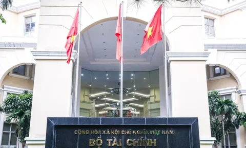 Bộ Tài chính: còn hơn 360.000 tỷ đồng vốn đầu tư công chờ giải ngân