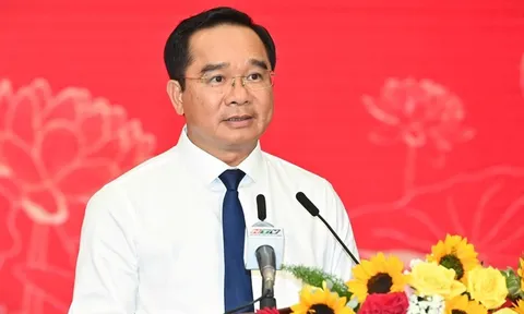 Ông Nguyễn Văn Được, Chủ tịch UBND TP.HCM ra chỉ đạo mới trước biến động giá xăng dầu