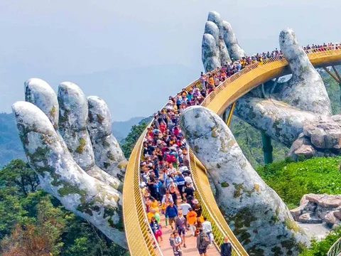 6 tháng, Dịch vụ Cáp treo Bà Nà (Banacab) lãi đậm đạt mức 846,5 tỷ đồng tăng 78% so với cùng kỳ