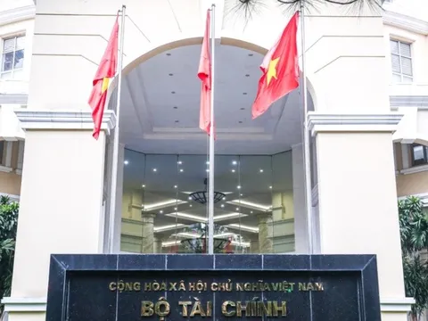 Bộ Tài chính: còn hơn 360.000 tỷ đồng vốn đầu tư công chờ giải ngân