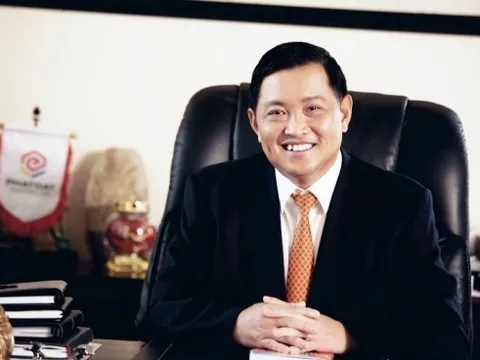 Bán cổ phiếu PDR với giá gần 24 ngàn đồng/cổ phiếu, mua lại với giá hơn 16 ngàn đồng/cổ phiếu, chủ tịch Nguyễn Văn Đạt có “hy sinh” vì lợi ích cổ đông?