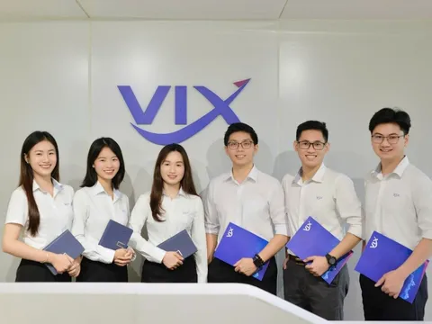 Chứng khoán VIX thay cả chủ tịch lẫn tổng giám đốc